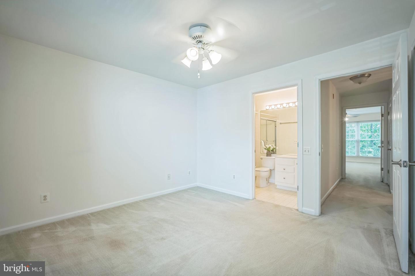 5932 KIMBERLY ANNE WAY, ALEXANDRIA, Virginia 22310, 2 Bedrooms Bedrooms, ,2 BathroomsBathrooms,Residential,For sale,5932 KIMBERLY ANNE WAY,VAFX2245814 MLS # VAFX2245814
