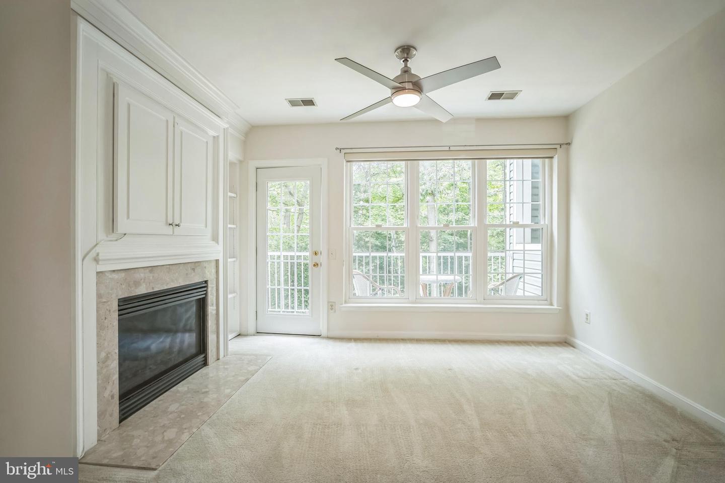 5932 KIMBERLY ANNE WAY, ALEXANDRIA, Virginia 22310, 2 Bedrooms Bedrooms, ,2 BathroomsBathrooms,Residential,For sale,5932 KIMBERLY ANNE WAY,VAFX2245814 MLS # VAFX2245814