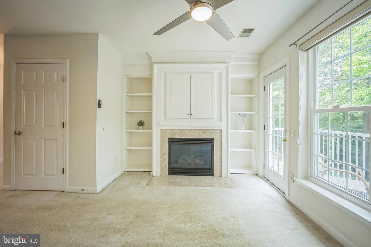 5932 KIMBERLY ANNE WAY, ALEXANDRIA, Virginia 22310, 2 Bedrooms Bedrooms, ,2 BathroomsBathrooms,Residential,For sale,5932 KIMBERLY ANNE WAY,VAFX2245814 MLS # VAFX2245814