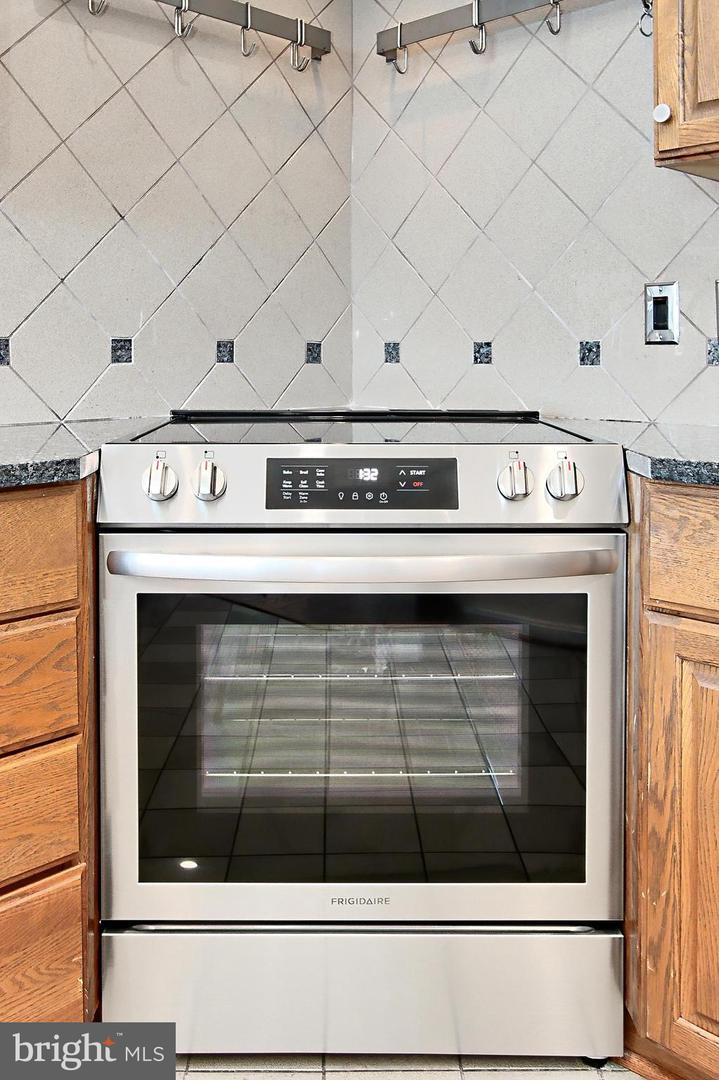 1805 CRYSTAL DR #1110S, ARLINGTON, Virginia 22202, 1 Bedroom Bedrooms, ,1 BathroomBathrooms,Residential,For sale,1805 CRYSTAL DR #1110S,VAAR2058846 MLS # VAAR2058846