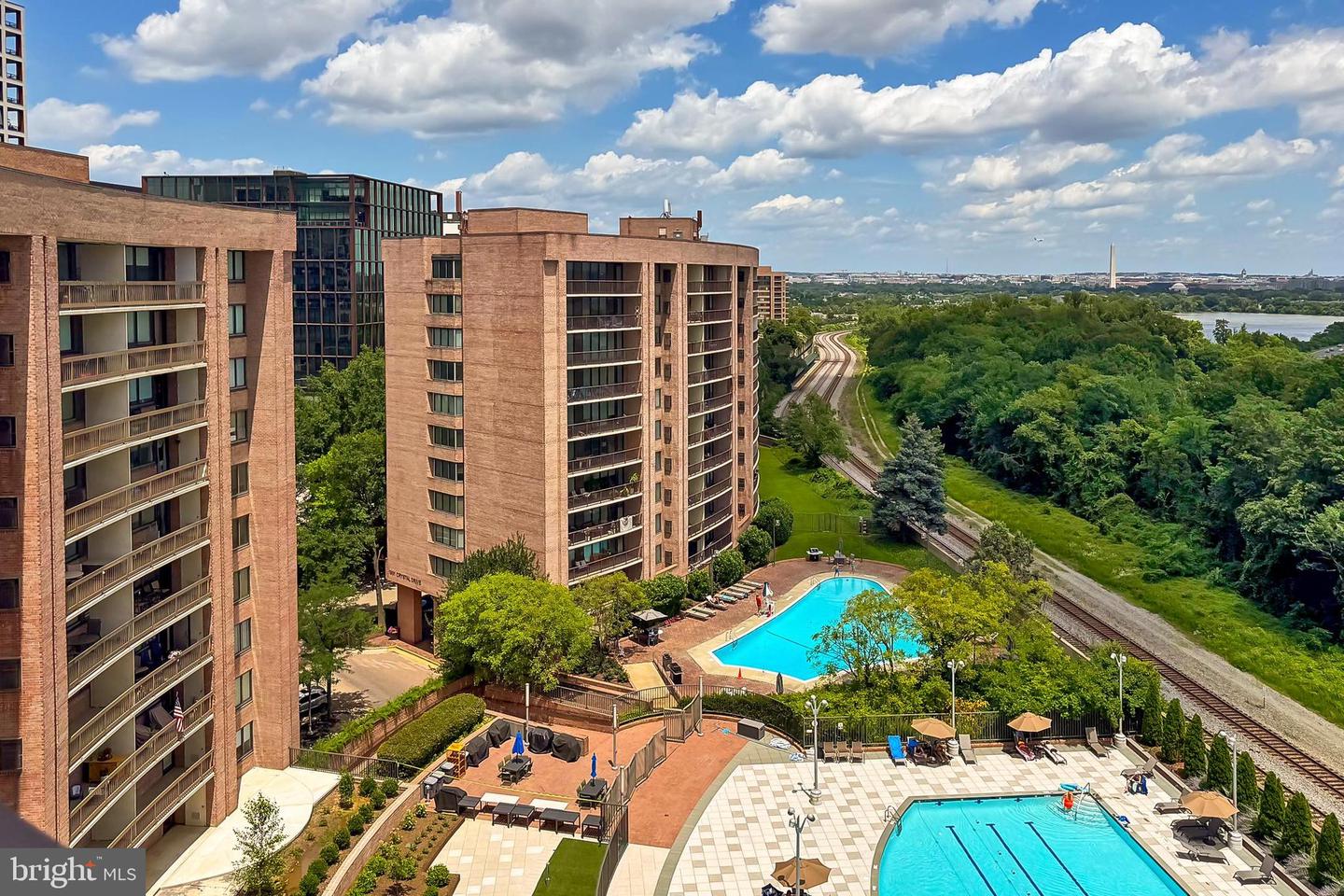 1805 CRYSTAL DR #1110S, ARLINGTON, Virginia 22202, 1 Bedroom Bedrooms, ,1 BathroomBathrooms,Residential,For sale,1805 CRYSTAL DR #1110S,VAAR2058846 MLS # VAAR2058846