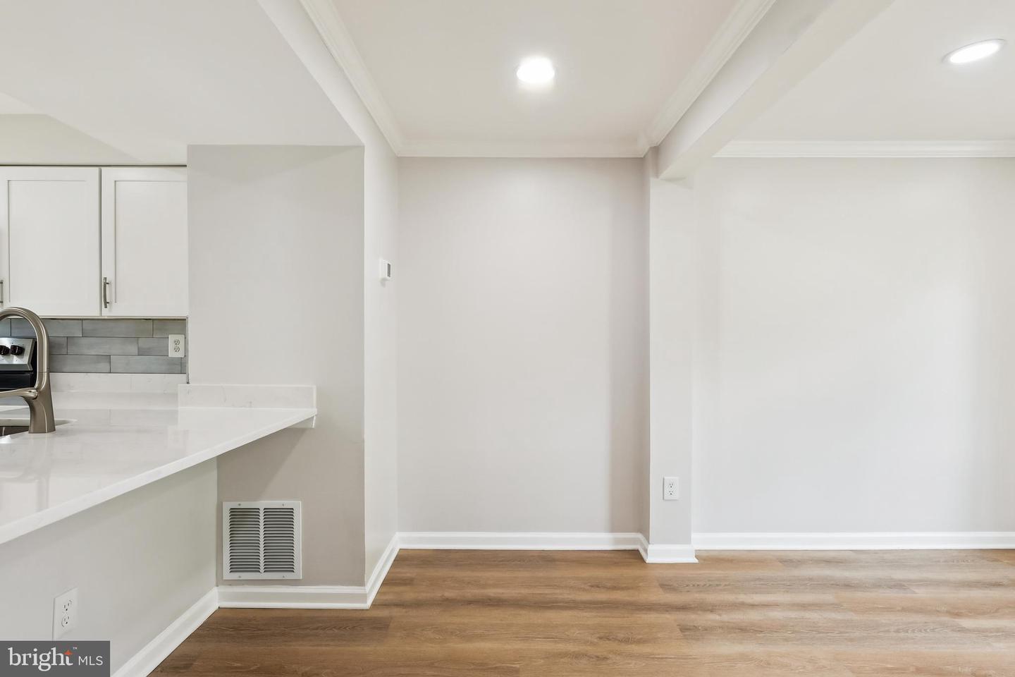 8402 RED EAGLE CT, LORTON, Virginia 22079, 2 Bedrooms Bedrooms, ,1 BathroomBathrooms,Residential,For sale,8402 RED EAGLE CT,VAFX2246558 MLS # VAFX2246558