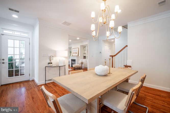 409 S HENRY ST, ALEXANDRIA, Virginia 22314, 3 Bedrooms Bedrooms, ,2 BathroomsBathrooms,Residential,For sale,409 S HENRY ST,VAAX2046456 MLS # VAAX2046456