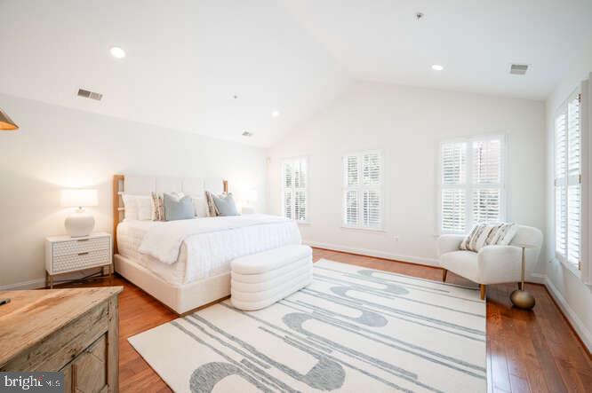 409 S HENRY ST, ALEXANDRIA, Virginia 22314, 3 Bedrooms Bedrooms, ,2 BathroomsBathrooms,Residential,For sale,409 S HENRY ST,VAAX2046456 MLS # VAAX2046456