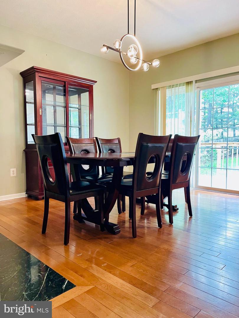275 GREENWOOD RD, WINCHESTER, Virginia 22602, 3 Bedrooms Bedrooms, 6 Rooms Rooms,3 BathroomsBathrooms,Residential,For sale,275 GREENWOOD RD,VAFV2034838 MLS # VAFV2034838