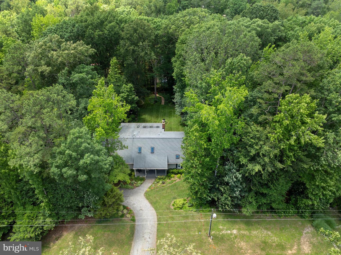 210 LAKE CAROLINE DR, RUTHER GLEN, Virginia 22546, 4 Bedrooms Bedrooms, ,3 BathroomsBathrooms,Residential,For sale,210 LAKE CAROLINE DR,VACV2008336 MLS # VACV2008336