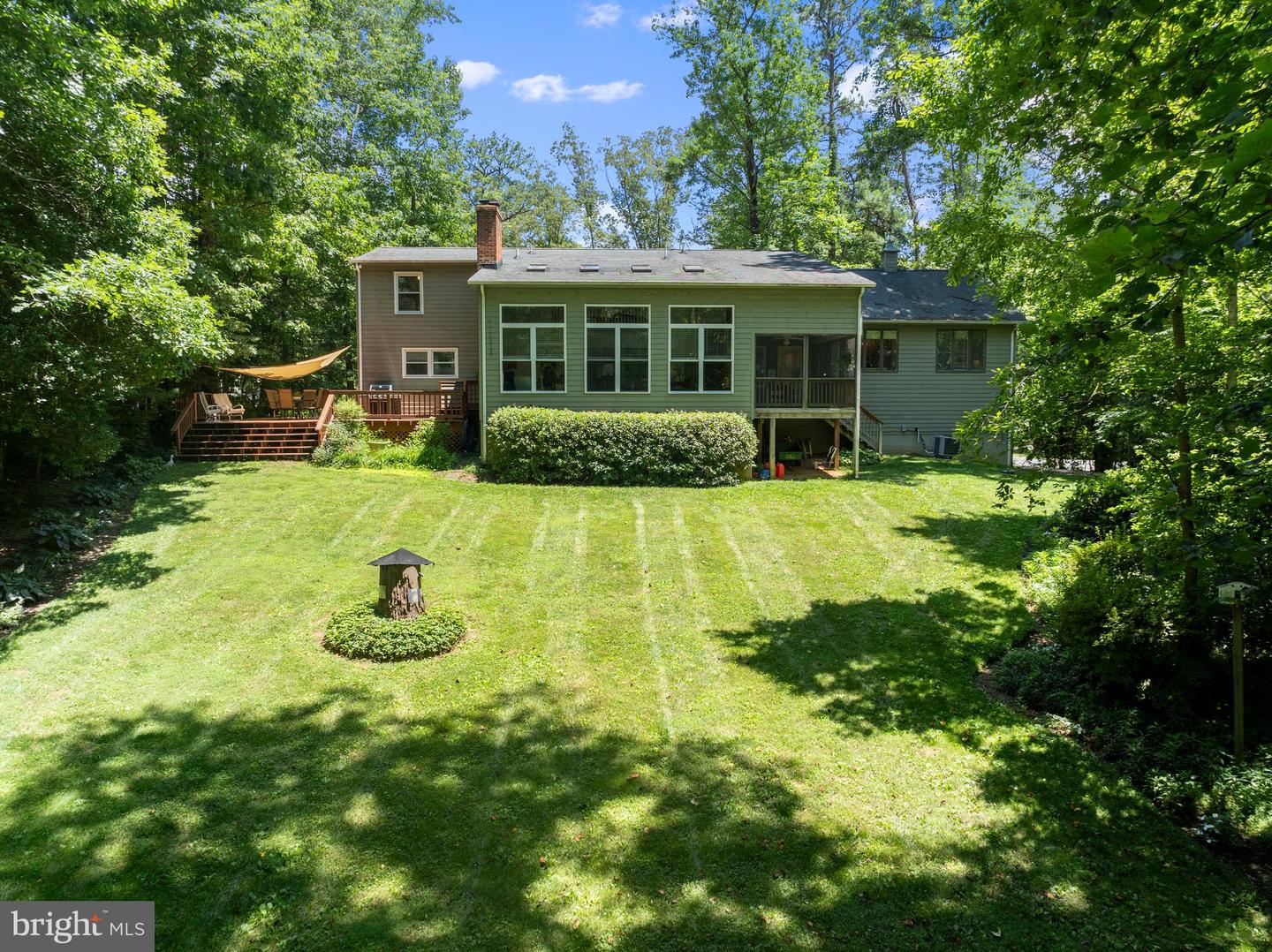 210 LAKE CAROLINE DR, RUTHER GLEN, Virginia 22546, 4 Bedrooms Bedrooms, ,3 BathroomsBathrooms,Residential,For sale,210 LAKE CAROLINE DR,VACV2008336 MLS # VACV2008336