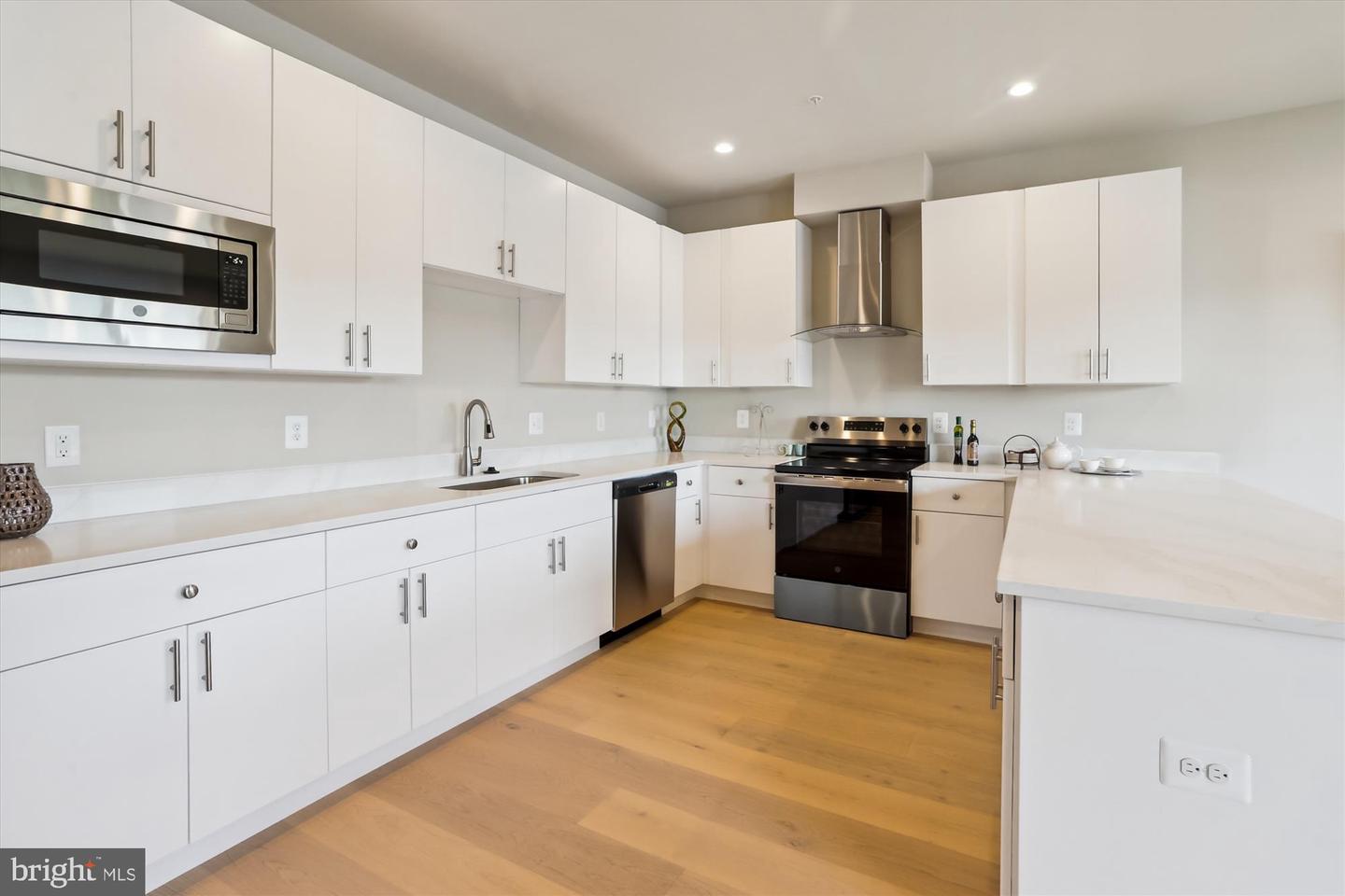4900 D ST SE, WASHINGTON, District Of Columbia 20019, 6 Bedrooms Bedrooms, ,4 BathroomsBathrooms,Residential,For sale,4900 D ST SE,DCDC2206682 MLS # DCDC2206682