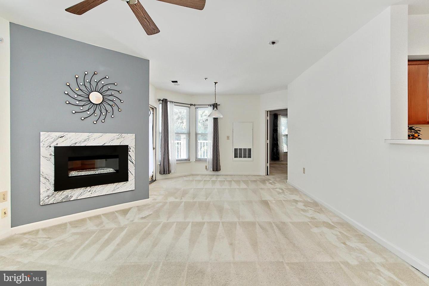 12915 ALTON SQ #307, HERNDON, Virginia 20170, 2 Bedrooms Bedrooms, ,2 BathroomsBathrooms,Residential,For sale,12915 ALTON SQ #307,VAFX2250000 MLS # VAFX2250000