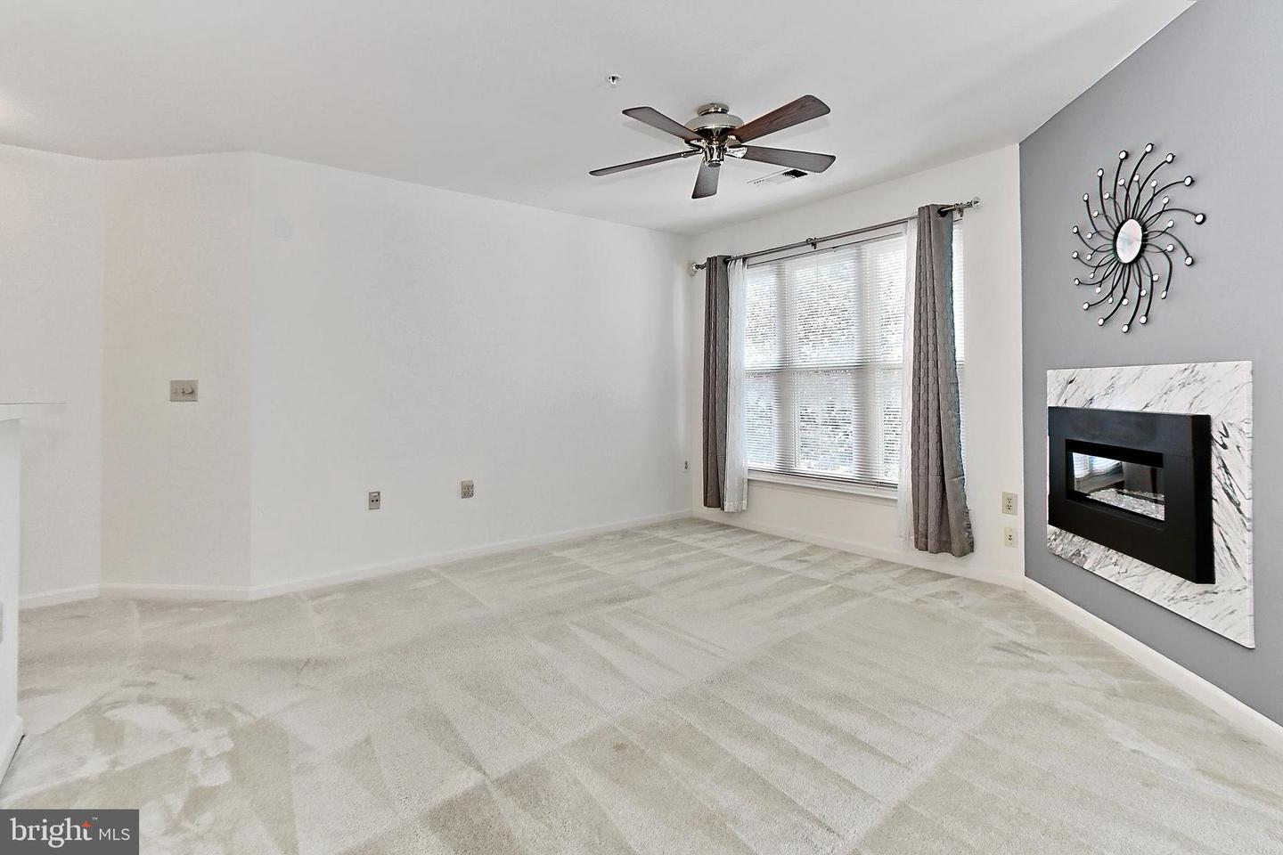 12915 ALTON SQ #307, HERNDON, Virginia 20170, 2 Bedrooms Bedrooms, ,2 BathroomsBathrooms,Residential,For sale,12915 ALTON SQ #307,VAFX2250000 MLS # VAFX2250000