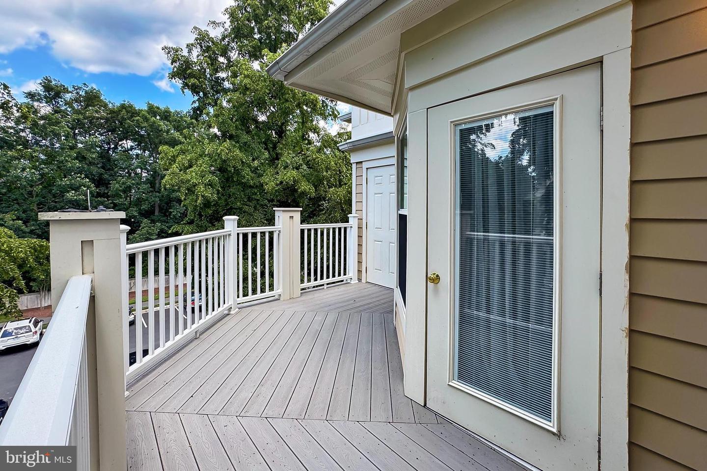 12915 ALTON SQ #307, HERNDON, Virginia 20170, 2 Bedrooms Bedrooms, ,2 BathroomsBathrooms,Residential,For sale,12915 ALTON SQ #307,VAFX2250000 MLS # VAFX2250000