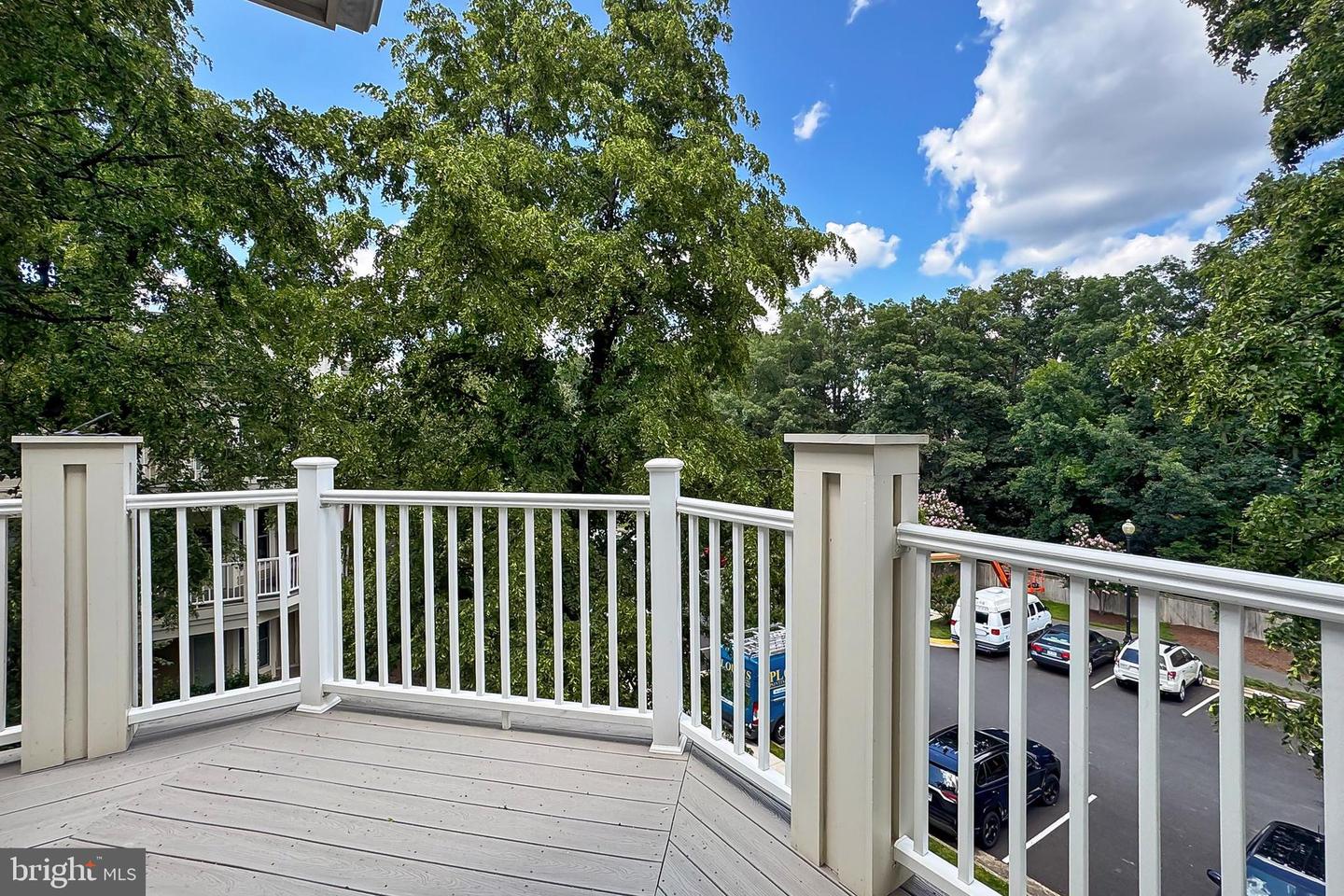 12915 ALTON SQ #307, HERNDON, Virginia 20170, 2 Bedrooms Bedrooms, ,2 BathroomsBathrooms,Residential,For sale,12915 ALTON SQ #307,VAFX2250000 MLS # VAFX2250000