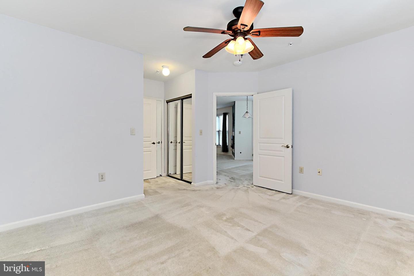 12915 ALTON SQ #307, HERNDON, Virginia 20170, 2 Bedrooms Bedrooms, ,2 BathroomsBathrooms,Residential,For sale,12915 ALTON SQ #307,VAFX2250000 MLS # VAFX2250000