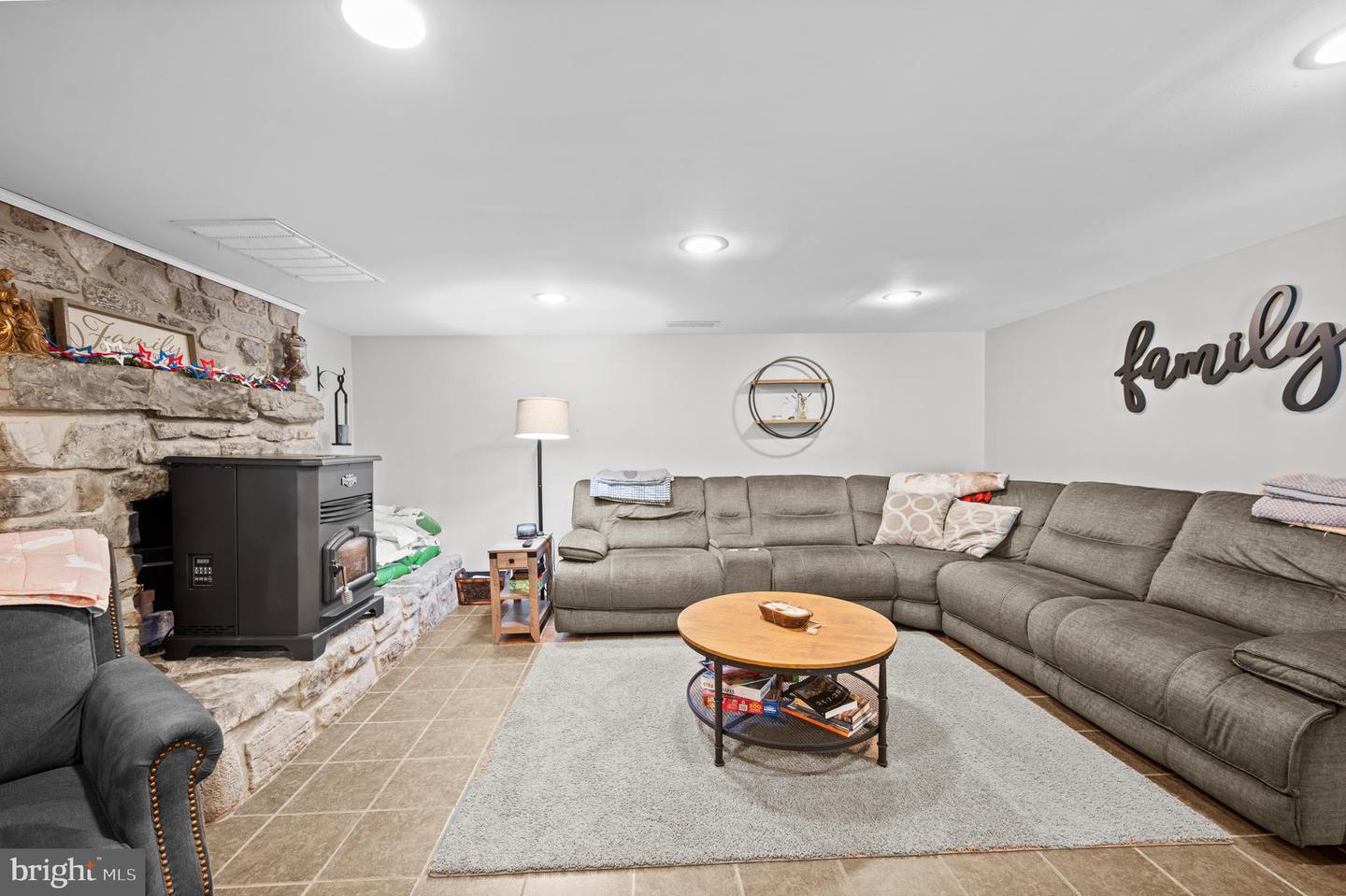 1901 S TIMBER RIDGE RD, WHITACRE, Virginia 22625, 2 Bedrooms Bedrooms, ,2 BathroomsBathrooms,Residential,For sale,1901 S TIMBER RIDGE RD,VAFV2035054 MLS # VAFV2035054