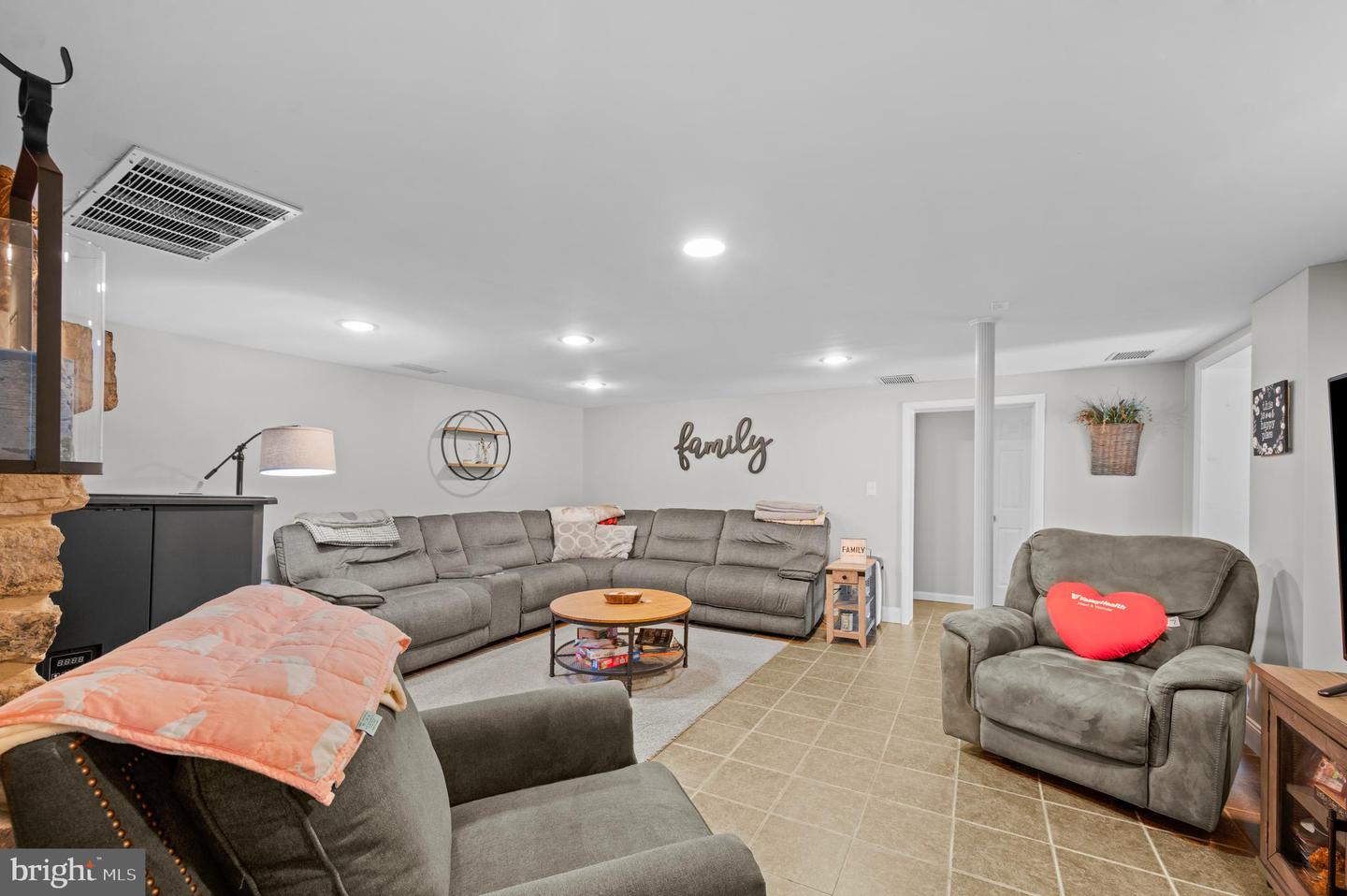 1901 S TIMBER RIDGE RD, WHITACRE, Virginia 22625, 2 Bedrooms Bedrooms, ,2 BathroomsBathrooms,Residential,For sale,1901 S TIMBER RIDGE RD,VAFV2035054 MLS # VAFV2035054