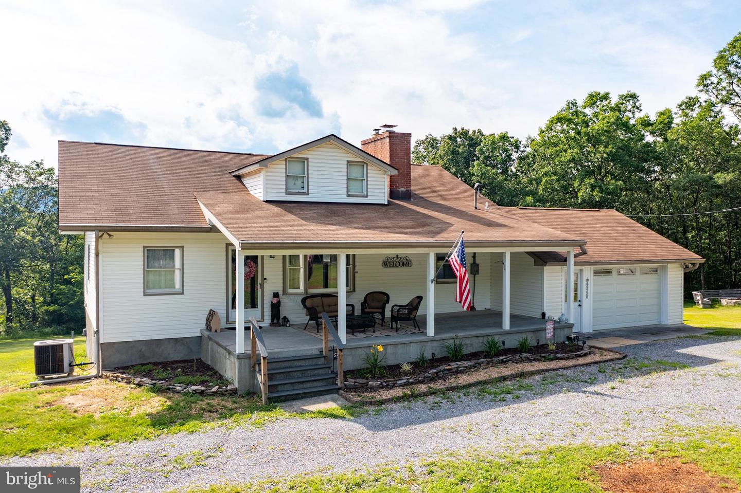 1901 S TIMBER RIDGE RD, WHITACRE, Virginia 22625, 2 Bedrooms Bedrooms, ,2 BathroomsBathrooms,Residential,For sale,1901 S TIMBER RIDGE RD,VAFV2035054 MLS # VAFV2035054