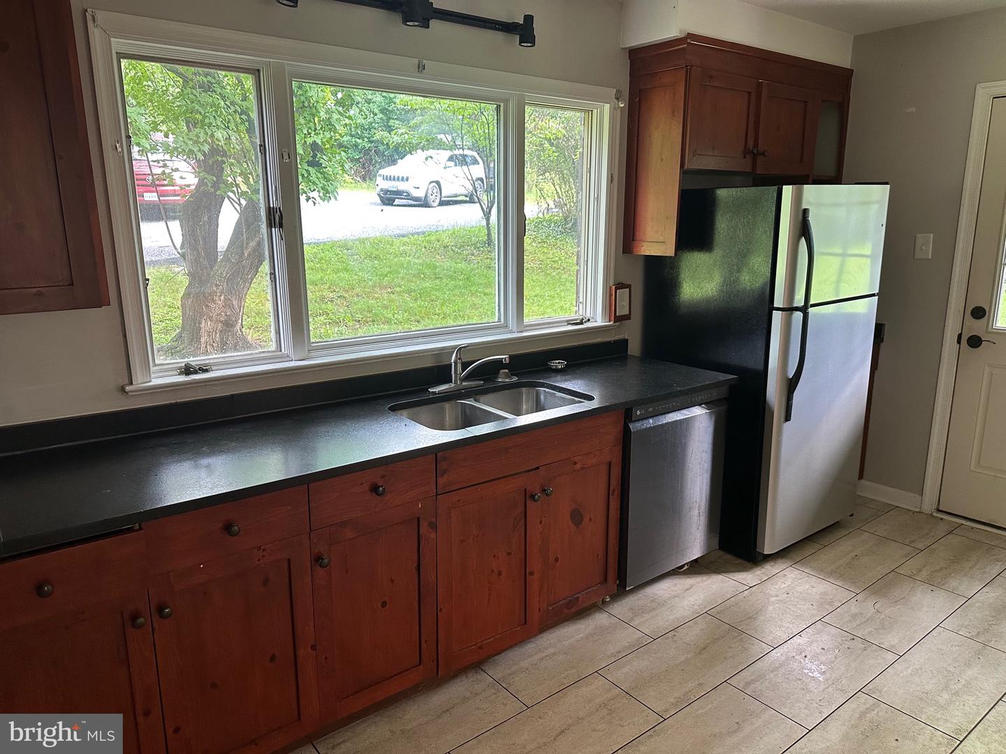 769 S WATER ST, WOODSTOCK, Virginia 22664, 4 Bedrooms Bedrooms, ,2 BathroomsBathrooms,Residential,For sale,769 S WATER ST,VASH2011796 MLS # VASH2011796