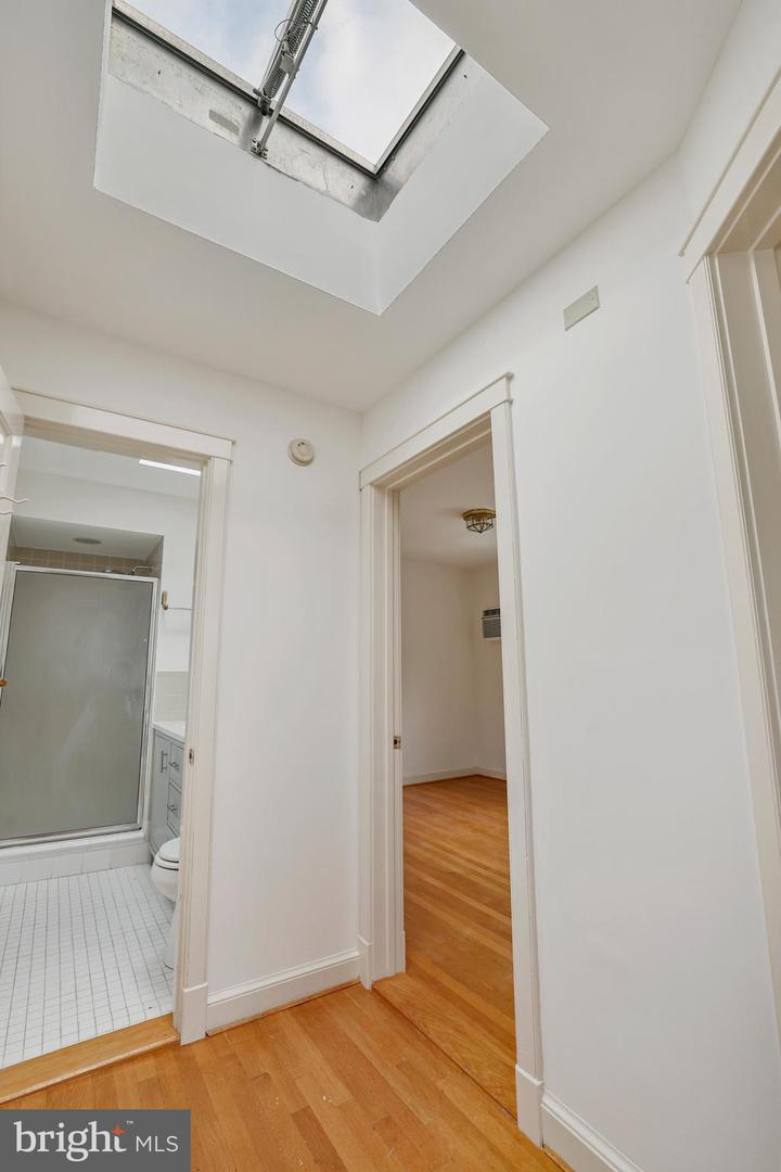 2116 TUNLAW RD NW, WASHINGTON, District Of Columbia 20007, 3 Bedrooms Bedrooms, ,2 BathroomsBathrooms,Residential,For sale,2116 TUNLAW RD NW,DCDC2207490 MLS # DCDC2207490