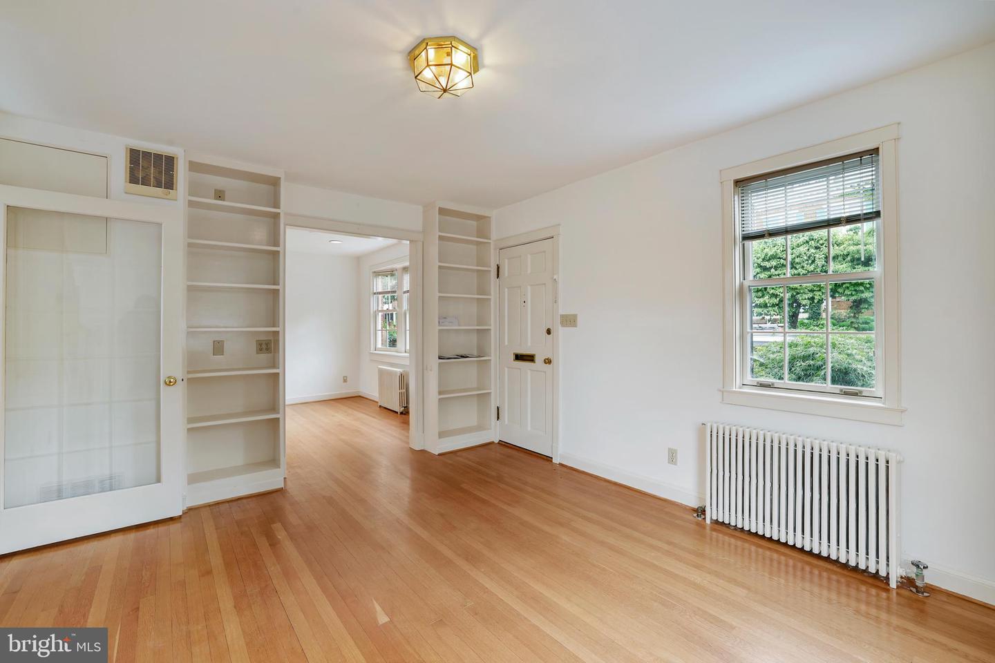 2116 TUNLAW RD NW, WASHINGTON, District Of Columbia 20007, 3 Bedrooms Bedrooms, ,2 BathroomsBathrooms,Residential,For sale,2116 TUNLAW RD NW,DCDC2207490 MLS # DCDC2207490