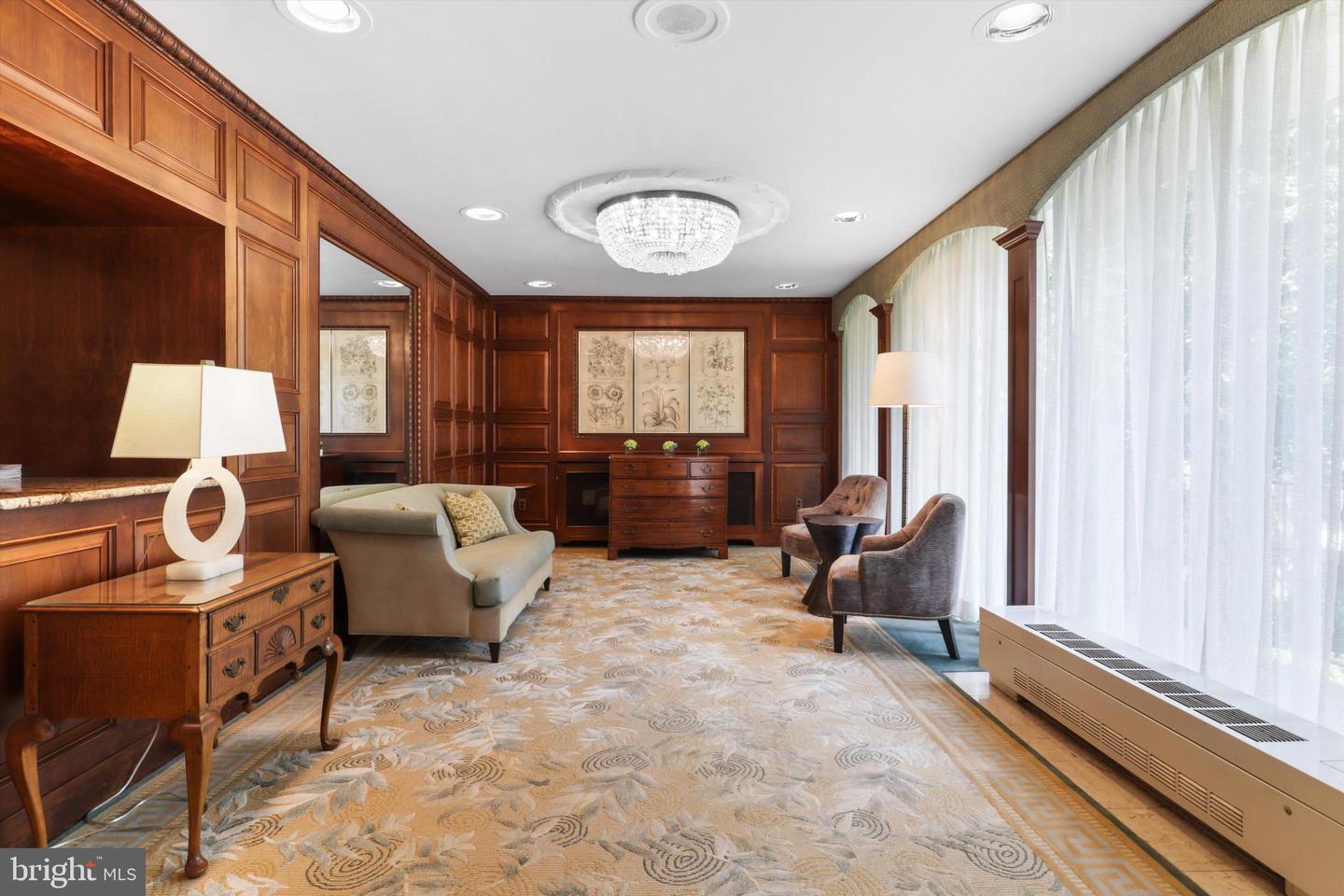 4501 ARLINGTON BLVD #118, ARLINGTON, Virginia 22203, 2 Bedrooms Bedrooms, 7 Rooms Rooms,2 BathroomsBathrooms,Residential,For sale,4501 ARLINGTON BLVD #118,VAAR2056136 MLS # VAAR2056136
