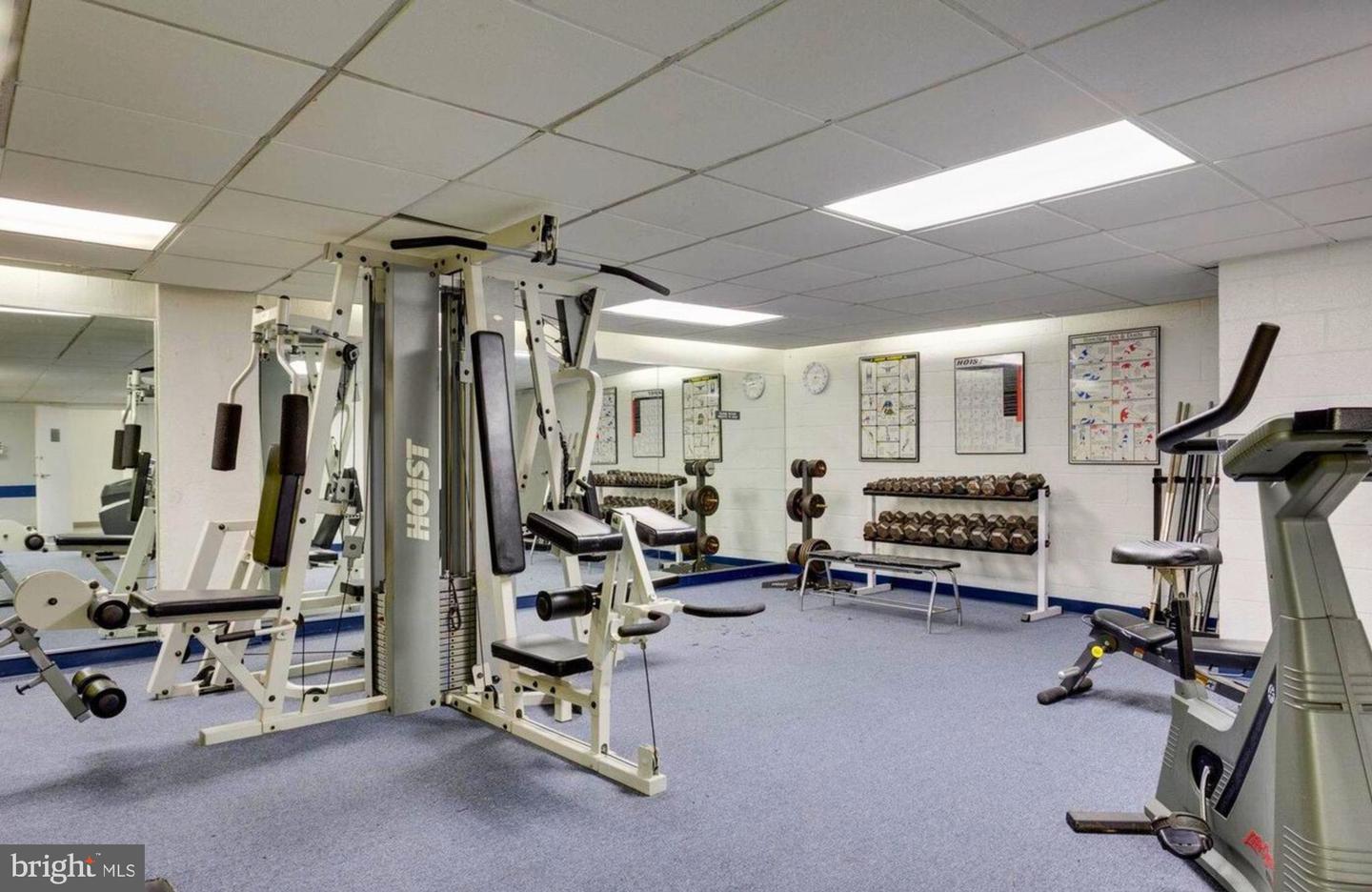 4501 ARLINGTON BLVD #118, ARLINGTON, Virginia 22203, 2 Bedrooms Bedrooms, 7 Rooms Rooms,2 BathroomsBathrooms,Residential,For sale,4501 ARLINGTON BLVD #118,VAAR2056136 MLS # VAAR2056136