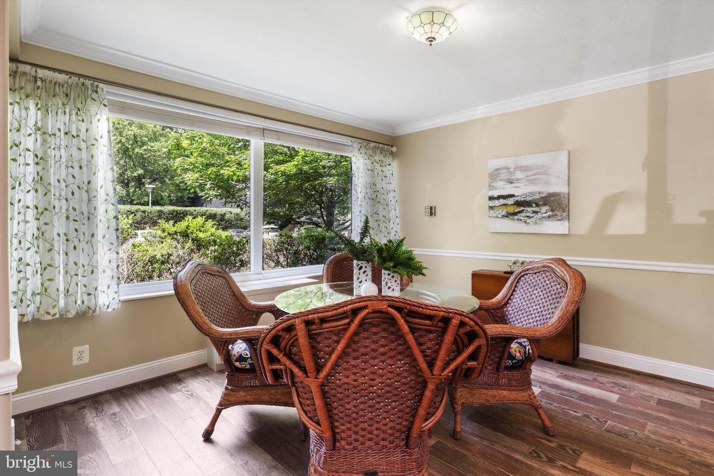 4501 ARLINGTON BLVD #118, ARLINGTON, Virginia 22203, 2 Bedrooms Bedrooms, 7 Rooms Rooms,2 BathroomsBathrooms,Residential,For sale,4501 ARLINGTON BLVD #118,VAAR2056136 MLS # VAAR2056136