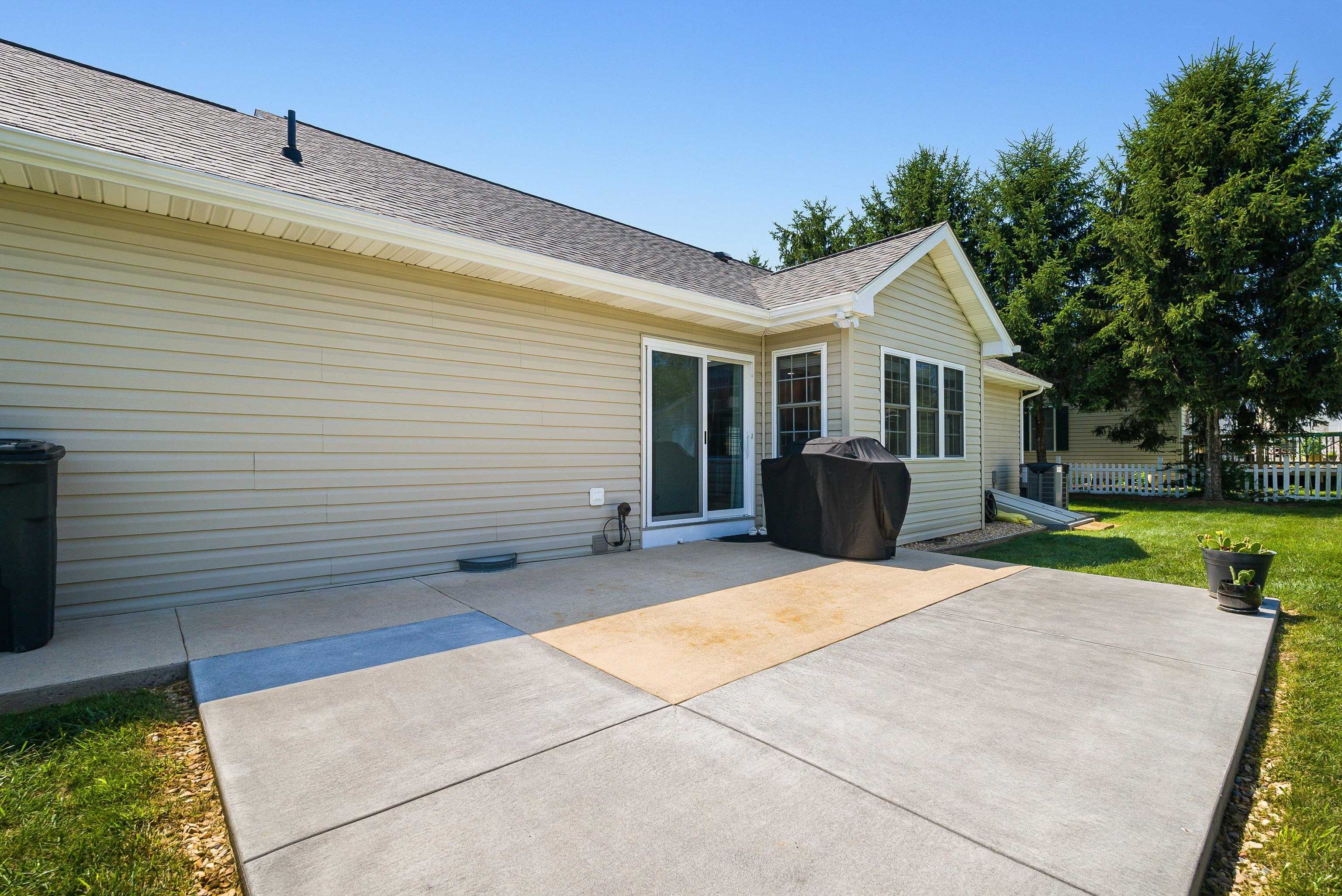 324 WYNDHAM HILL DR, FISHERSVILLE, Virginia 22939, 3 Bedrooms Bedrooms, ,2 BathroomsBathrooms,Residential,324 WYNDHAM HILL DR,666046 MLS # 666046