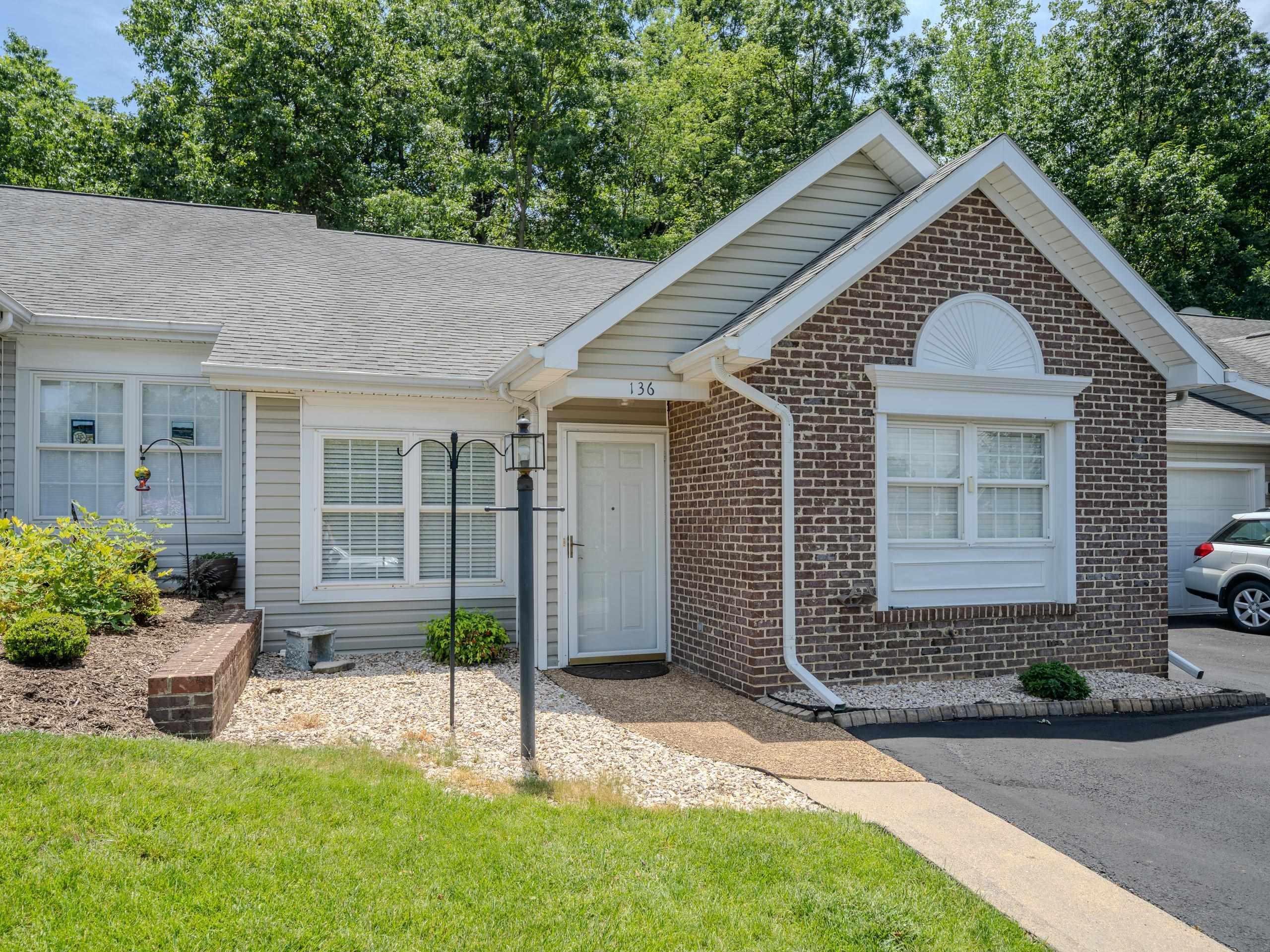 136 EMERALD DR, HARRISONBURG, Virginia 22801, 2 Bedrooms Bedrooms, ,2 BathroomsBathrooms,Residential,136 EMERALD DR,666047 MLS # 666047