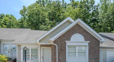 136 EMERALD DR, HARRISONBURG, Virginia 22801, 2 Bedrooms Bedrooms, ,2 BathroomsBathrooms,Residential,136 EMERALD DR,666047 MLS # 666047