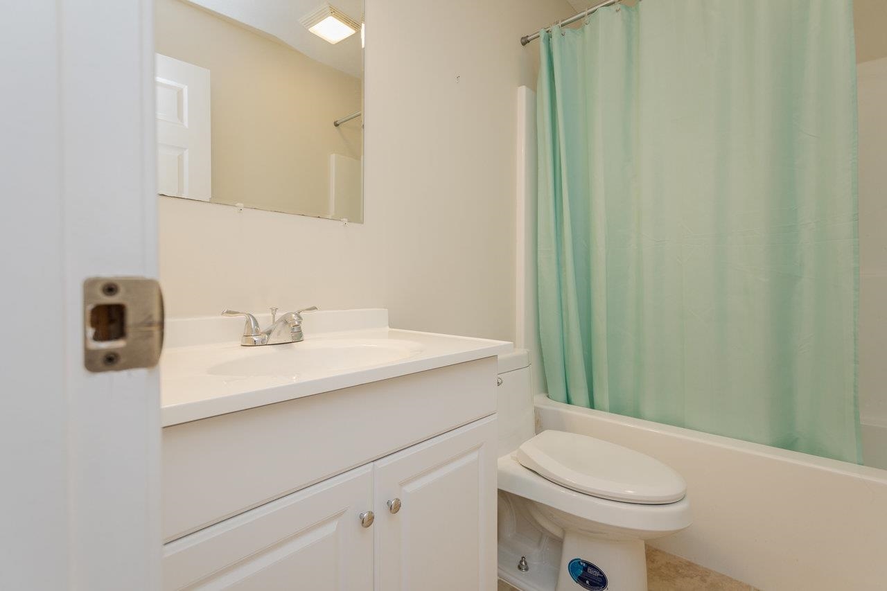 390 STONELEIGH DR, HARRISONBURG, Virginia 22801, 3 Bedrooms Bedrooms, ,3 BathroomsBathrooms,Residential,390 STONELEIGH DR,666049 MLS # 666049