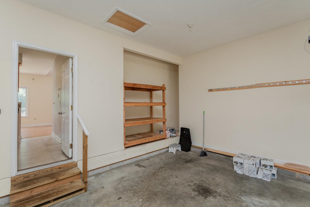 390 STONELEIGH DR, HARRISONBURG, Virginia 22801, 3 Bedrooms Bedrooms, ,3 BathroomsBathrooms,Residential,390 STONELEIGH DR,666049 MLS # 666049
