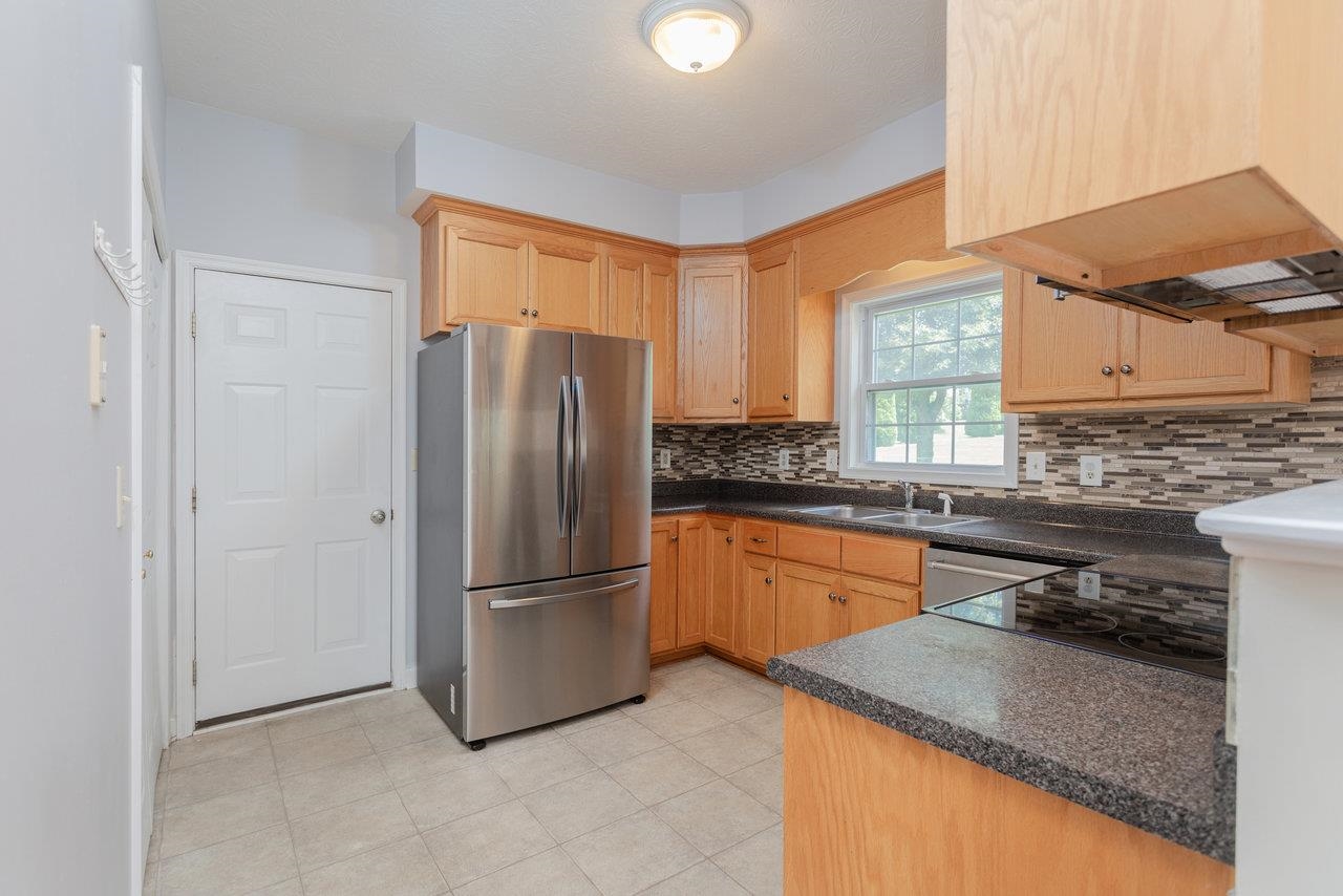 390 STONELEIGH DR, HARRISONBURG, Virginia 22801, 3 Bedrooms Bedrooms, ,3 BathroomsBathrooms,Residential,390 STONELEIGH DR,666049 MLS # 666049