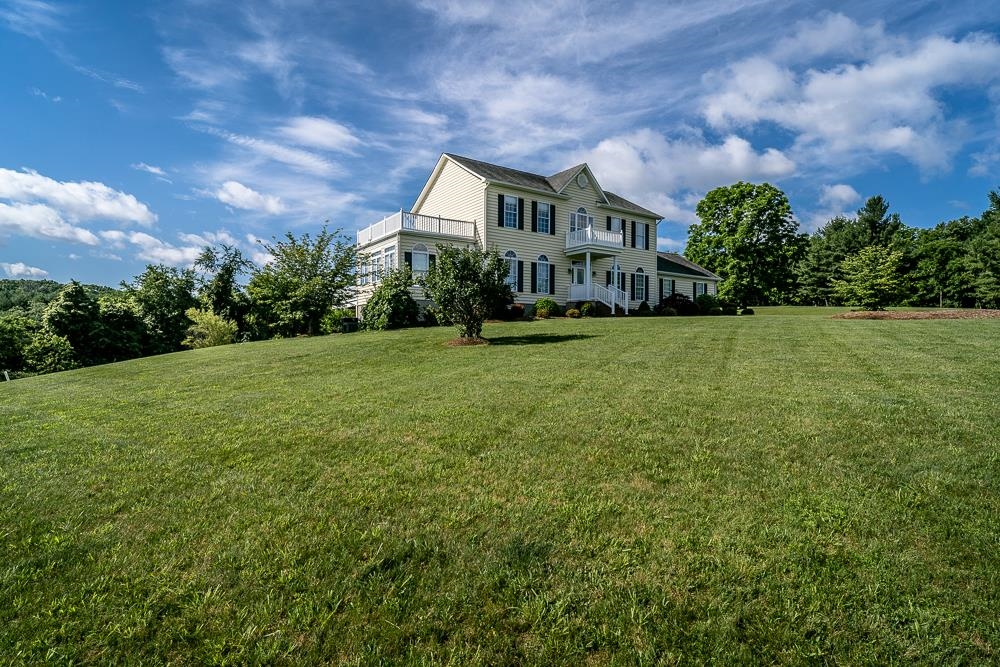 2178 CHURCHVILLE AVE, STAUNTON, Virginia 24401, 3 Bedrooms Bedrooms, ,2 BathroomsBathrooms,Residential,2178 CHURCHVILLE AVE,666051 MLS # 666051