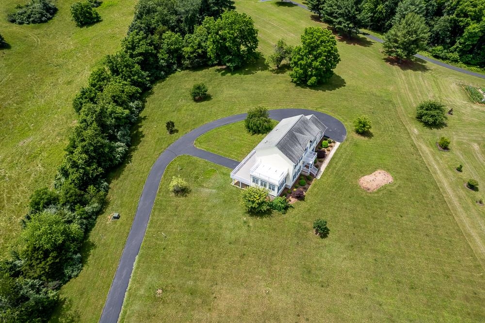2178 CHURCHVILLE AVE, STAUNTON, Virginia 24401, 3 Bedrooms Bedrooms, ,2 BathroomsBathrooms,Residential,2178 CHURCHVILLE AVE,666051 MLS # 666051