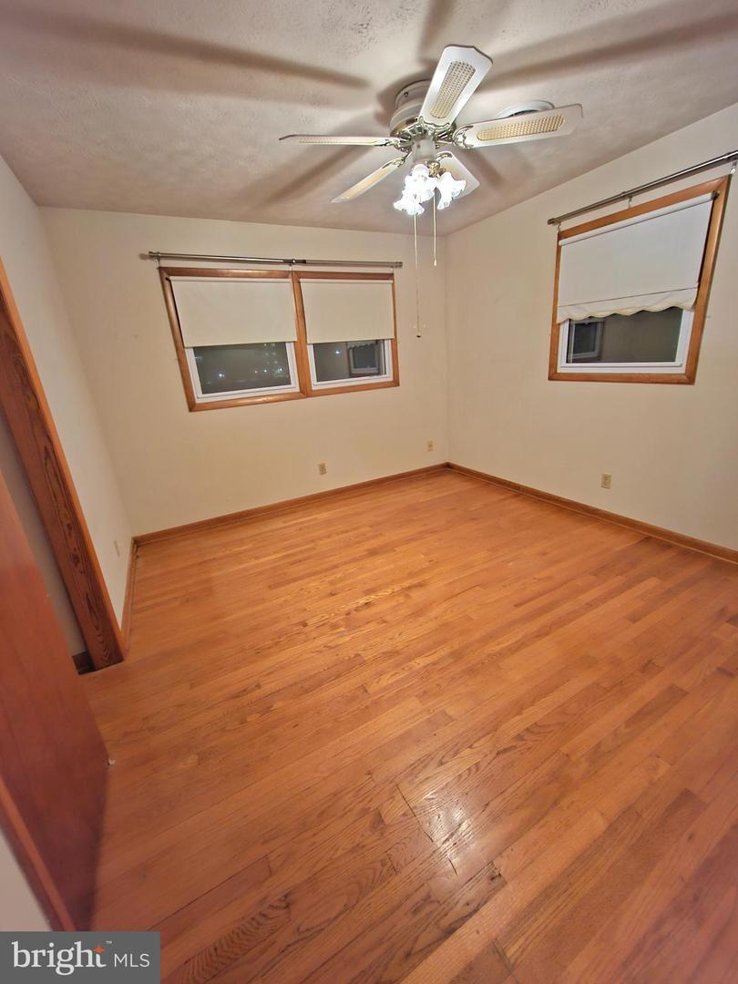 671 FOX DR, WINCHESTER, Virginia 22603, 3 Bedrooms Bedrooms, ,1 BathroomBathrooms,Residential,For sale,671 FOX DR,VAFV2034094 MLS # VAFV2034094