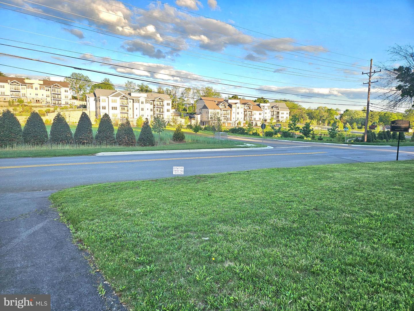 671 FOX DR, WINCHESTER, Virginia 22603, 3 Bedrooms Bedrooms, ,1 BathroomBathrooms,Residential,For sale,671 FOX DR,VAFV2034094 MLS # VAFV2034094