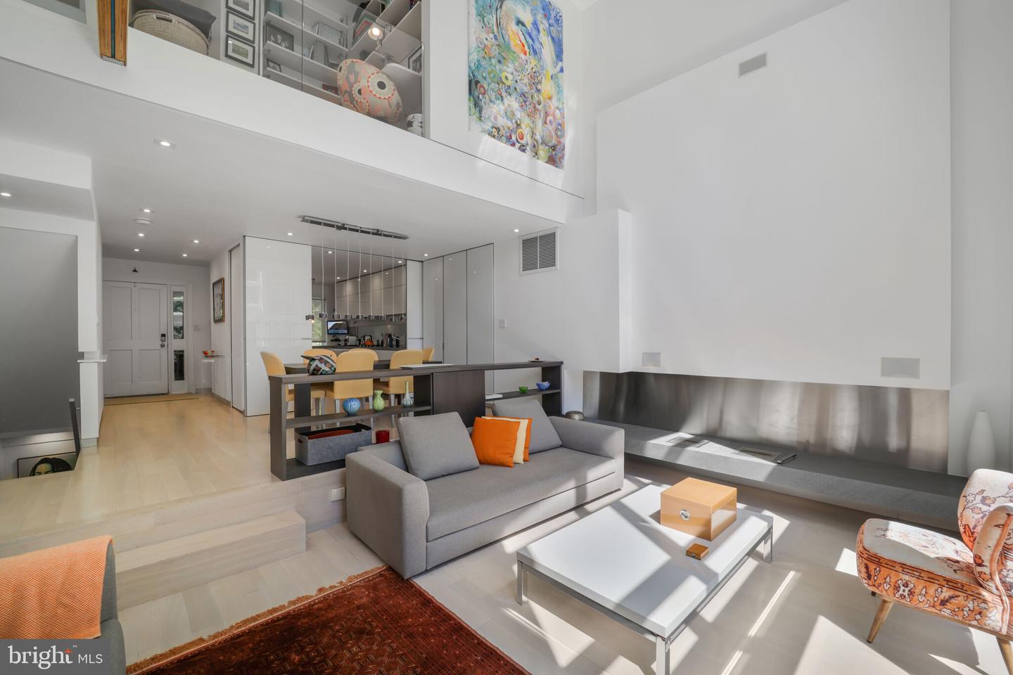 3927 GEORGETOWN CT NW, WASHINGTON, District Of Columbia 20007, 4 Bedrooms Bedrooms, 6 Rooms Rooms,3 BathroomsBathrooms,Residential,For sale,3927 GEORGETOWN CT NW,DCDC2201874 MLS # DCDC2201874