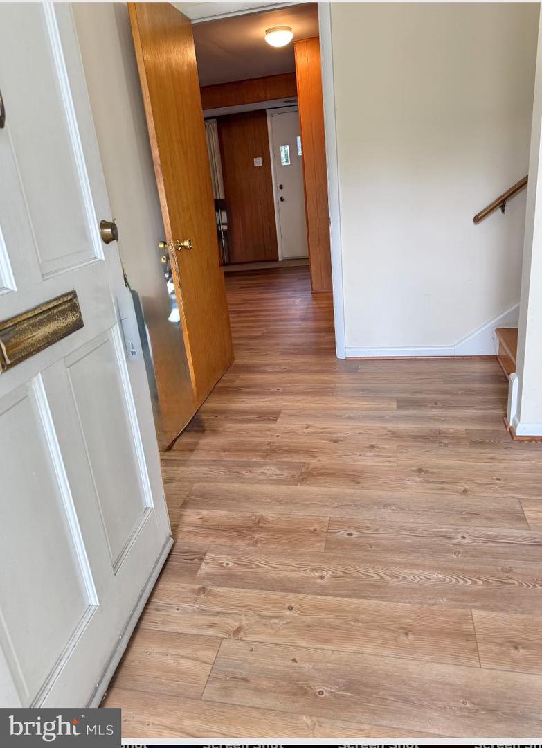 6412 24TH ST N, ARLINGTON, Virginia 22207, 4 Bedrooms Bedrooms, ,2 BathroomsBathrooms,Residential,For sale,6412 24TH ST N,VAAR2058468 MLS # VAAR2058468