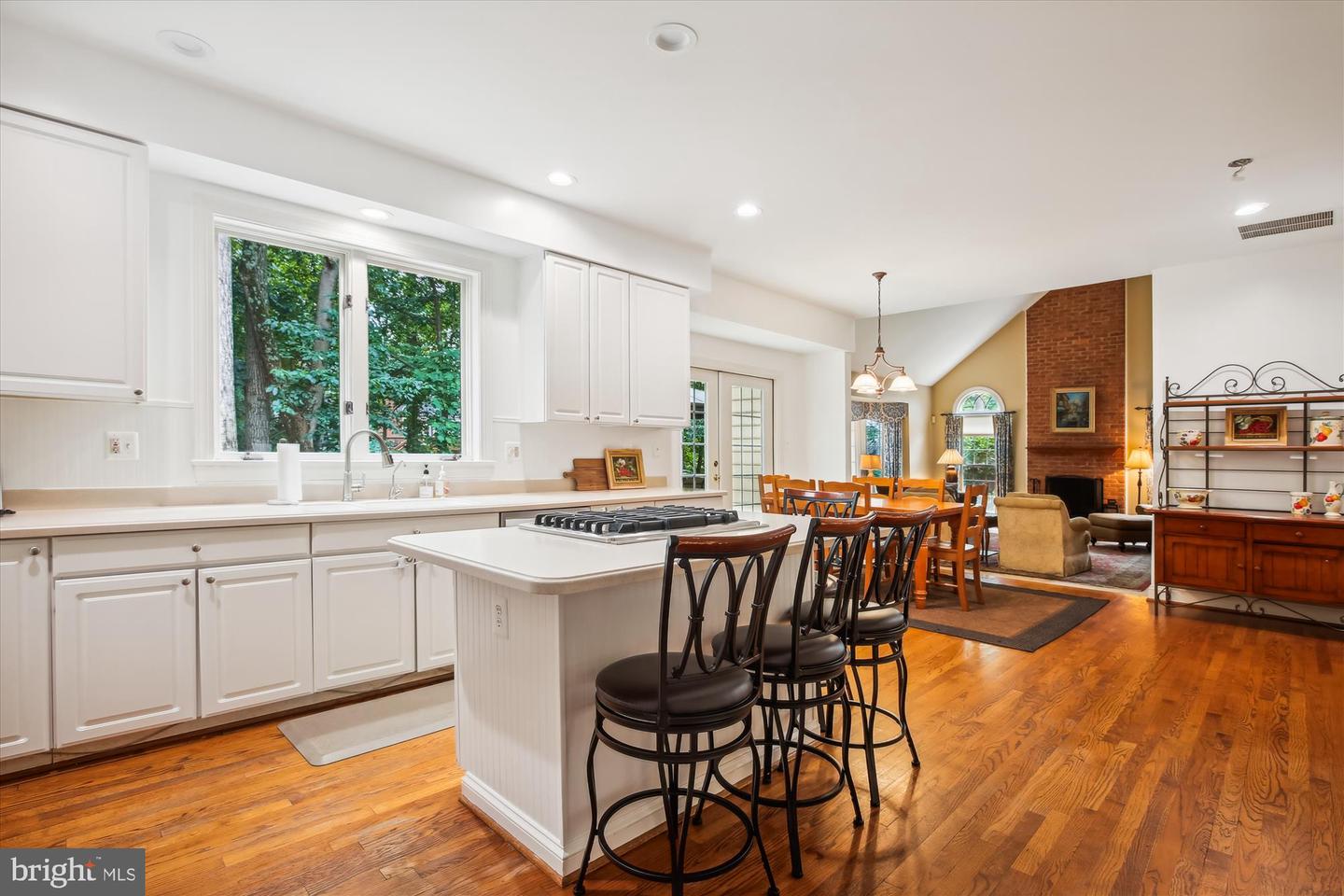 11400 TOWERING OAK WAY, RESTON, Virginia 20194, 7 Bedrooms Bedrooms, ,4 BathroomsBathrooms,Residential,For sale,11400 TOWERING OAK WAY,VAFX2245328 MLS # VAFX2245328
