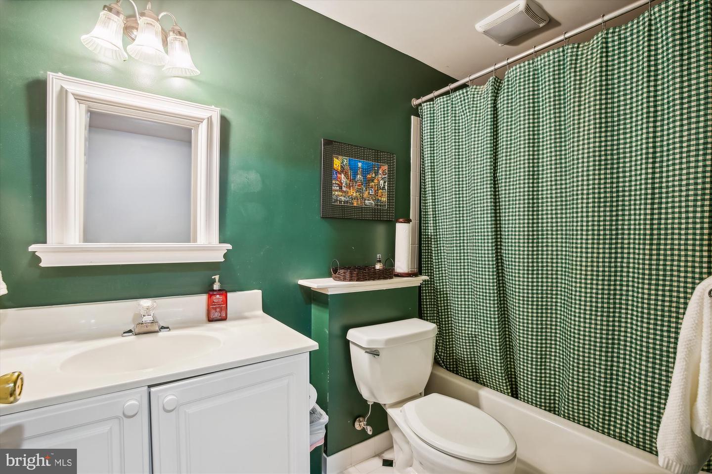 11400 TOWERING OAK WAY, RESTON, Virginia 20194, 7 Bedrooms Bedrooms, ,4 BathroomsBathrooms,Residential,For sale,11400 TOWERING OAK WAY,VAFX2245328 MLS # VAFX2245328