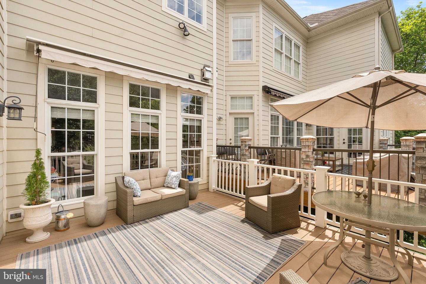 19101 ICEHOUSE TER, LEESBURG, Virginia 20176, 3 Bedrooms Bedrooms, ,3 BathroomsBathrooms,Residential,For sale,19101 ICEHOUSE TER,VALO2098980 MLS # VALO2098980