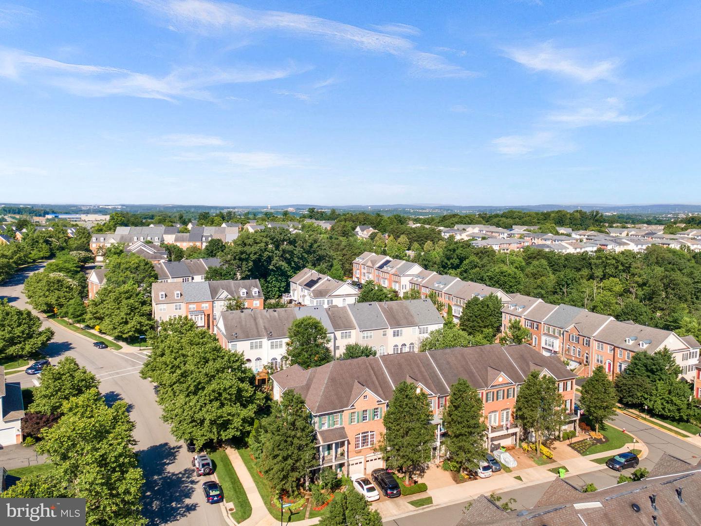 19101 ICEHOUSE TER, LEESBURG, Virginia 20176, 3 Bedrooms Bedrooms, ,3 BathroomsBathrooms,Residential,For sale,19101 ICEHOUSE TER,VALO2098980 MLS # VALO2098980