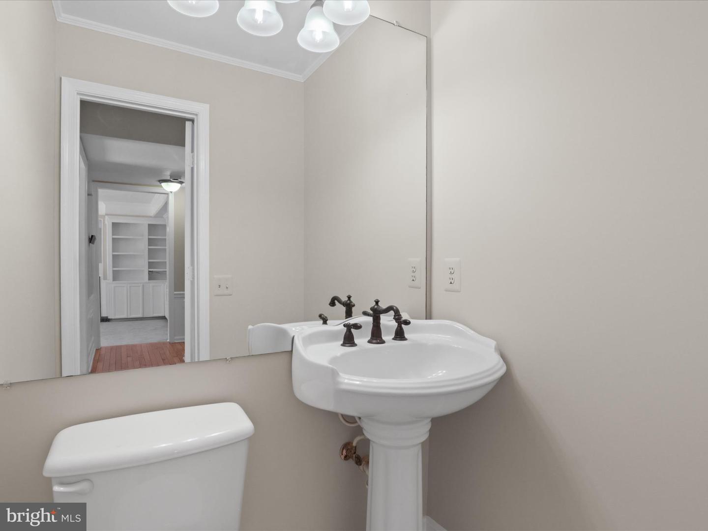 2869 CHEVOIT HILL CT, WOODBRIDGE, Virginia 22191, 4 Bedrooms Bedrooms, ,3 BathroomsBathrooms,Residential,For sale,2869 CHEVOIT HILL CT,VAPW2096824 MLS # VAPW2096824