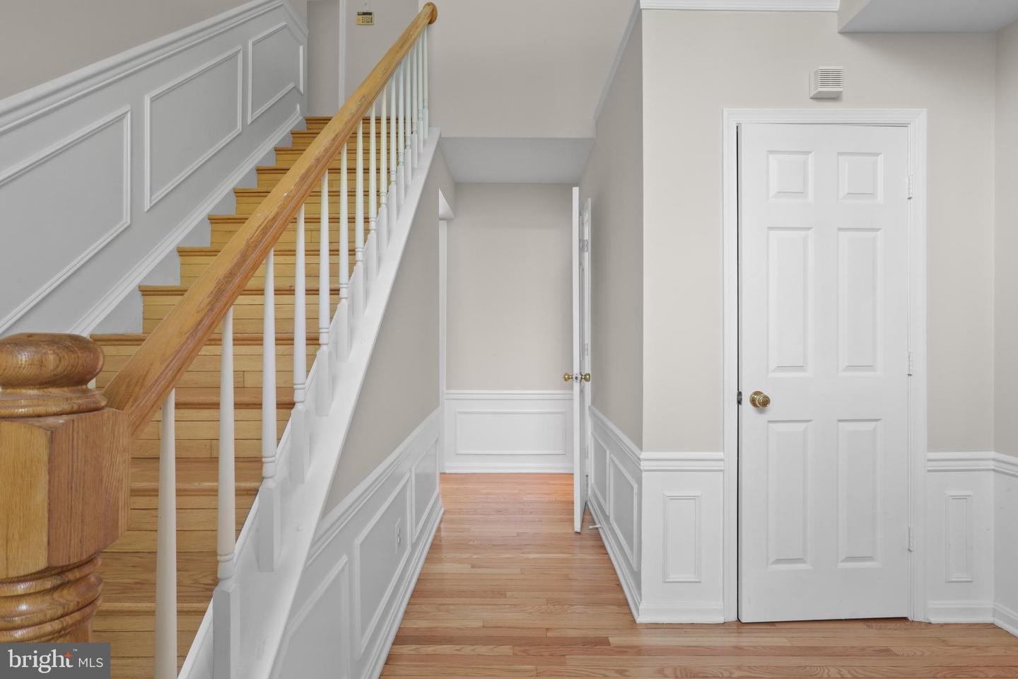 2869 CHEVOIT HILL CT, WOODBRIDGE, Virginia 22191, 4 Bedrooms Bedrooms, ,3 BathroomsBathrooms,Residential,For sale,2869 CHEVOIT HILL CT,VAPW2096824 MLS # VAPW2096824