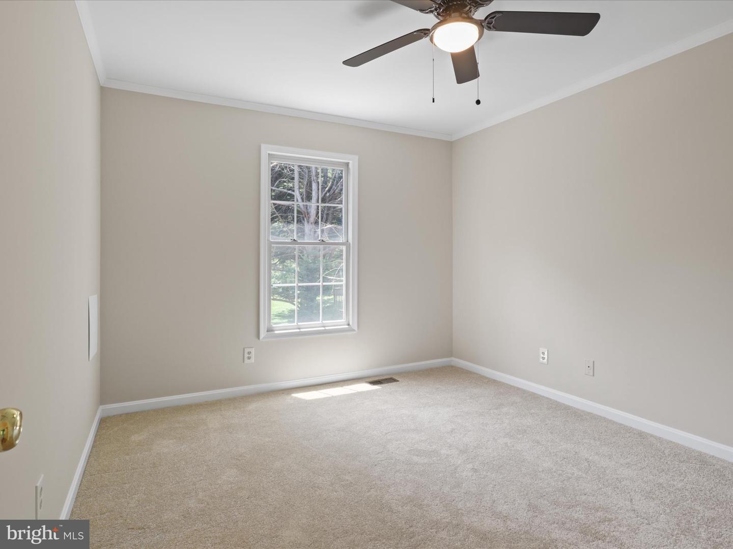 2869 CHEVOIT HILL CT, WOODBRIDGE, Virginia 22191, 4 Bedrooms Bedrooms, ,3 BathroomsBathrooms,Residential,For sale,2869 CHEVOIT HILL CT,VAPW2096824 MLS # VAPW2096824