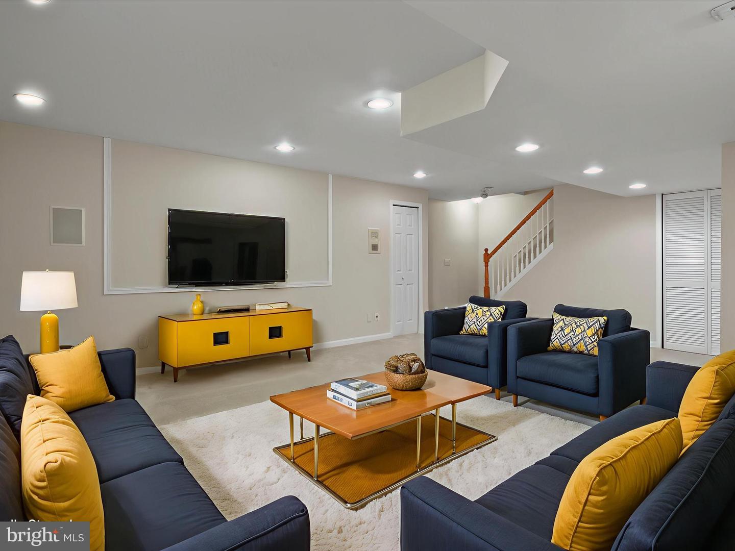 2869 CHEVOIT HILL CT, WOODBRIDGE, Virginia 22191, 4 Bedrooms Bedrooms, ,3 BathroomsBathrooms,Residential,For sale,2869 CHEVOIT HILL CT,VAPW2096824 MLS # VAPW2096824