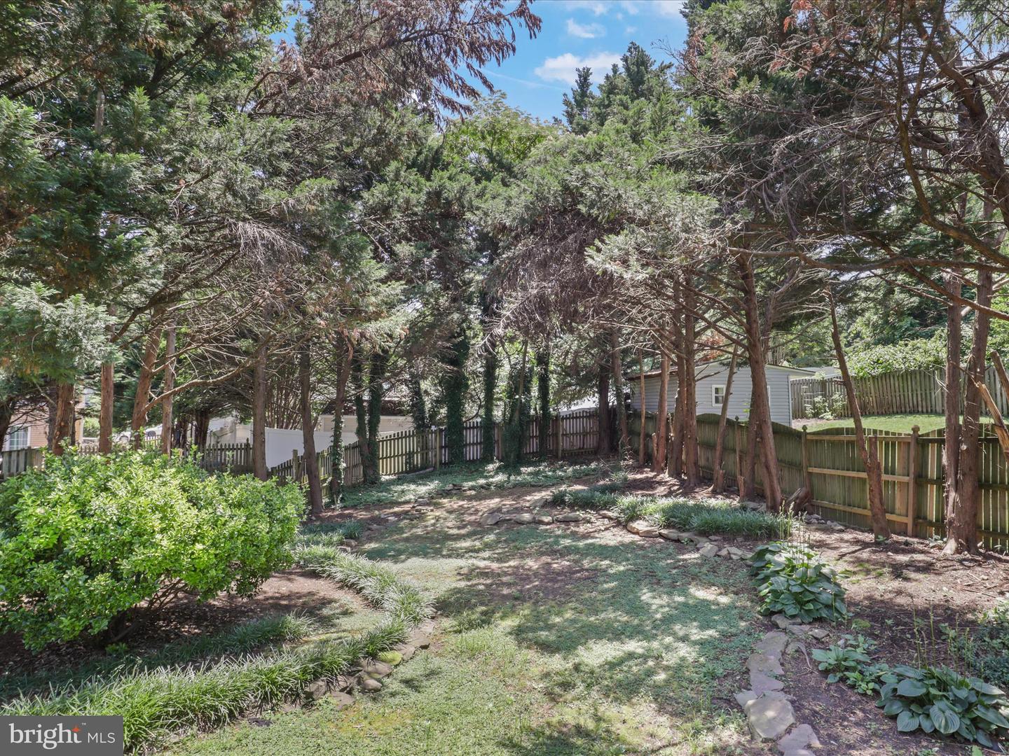 2869 CHEVOIT HILL CT, WOODBRIDGE, Virginia 22191, 4 Bedrooms Bedrooms, ,3 BathroomsBathrooms,Residential,For sale,2869 CHEVOIT HILL CT,VAPW2096824 MLS # VAPW2096824
