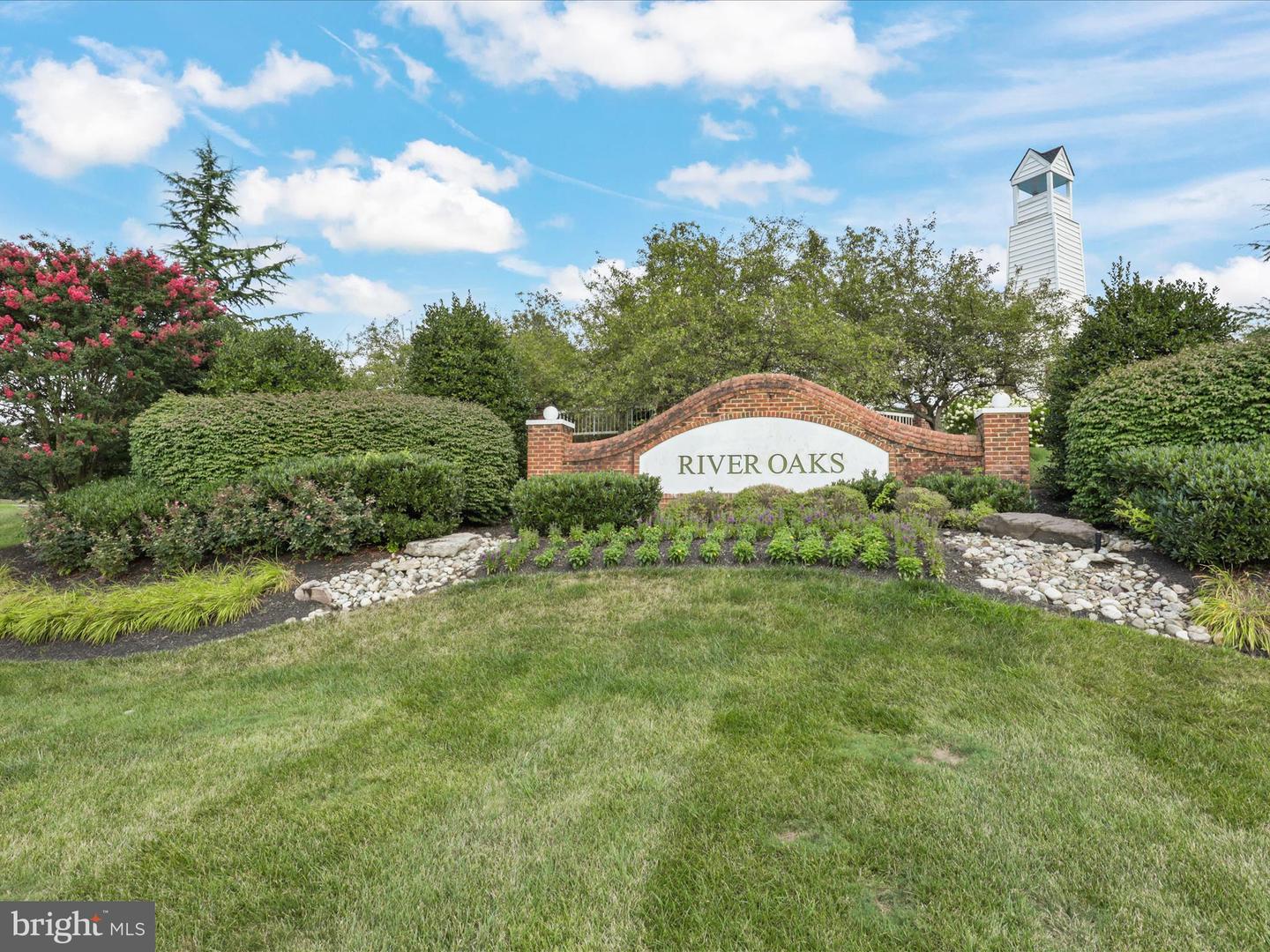 2869 CHEVOIT HILL CT, WOODBRIDGE, Virginia 22191, 4 Bedrooms Bedrooms, ,3 BathroomsBathrooms,Residential,For sale,2869 CHEVOIT HILL CT,VAPW2096824 MLS # VAPW2096824