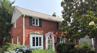 711 N OVERLOOK DR, ALEXANDRIA, Virginia 22305, 4 Bedrooms Bedrooms, ,4 BathroomsBathrooms,Residential,For sale,711 N OVERLOOK DR,VAAX2046476 MLS # VAAX2046476