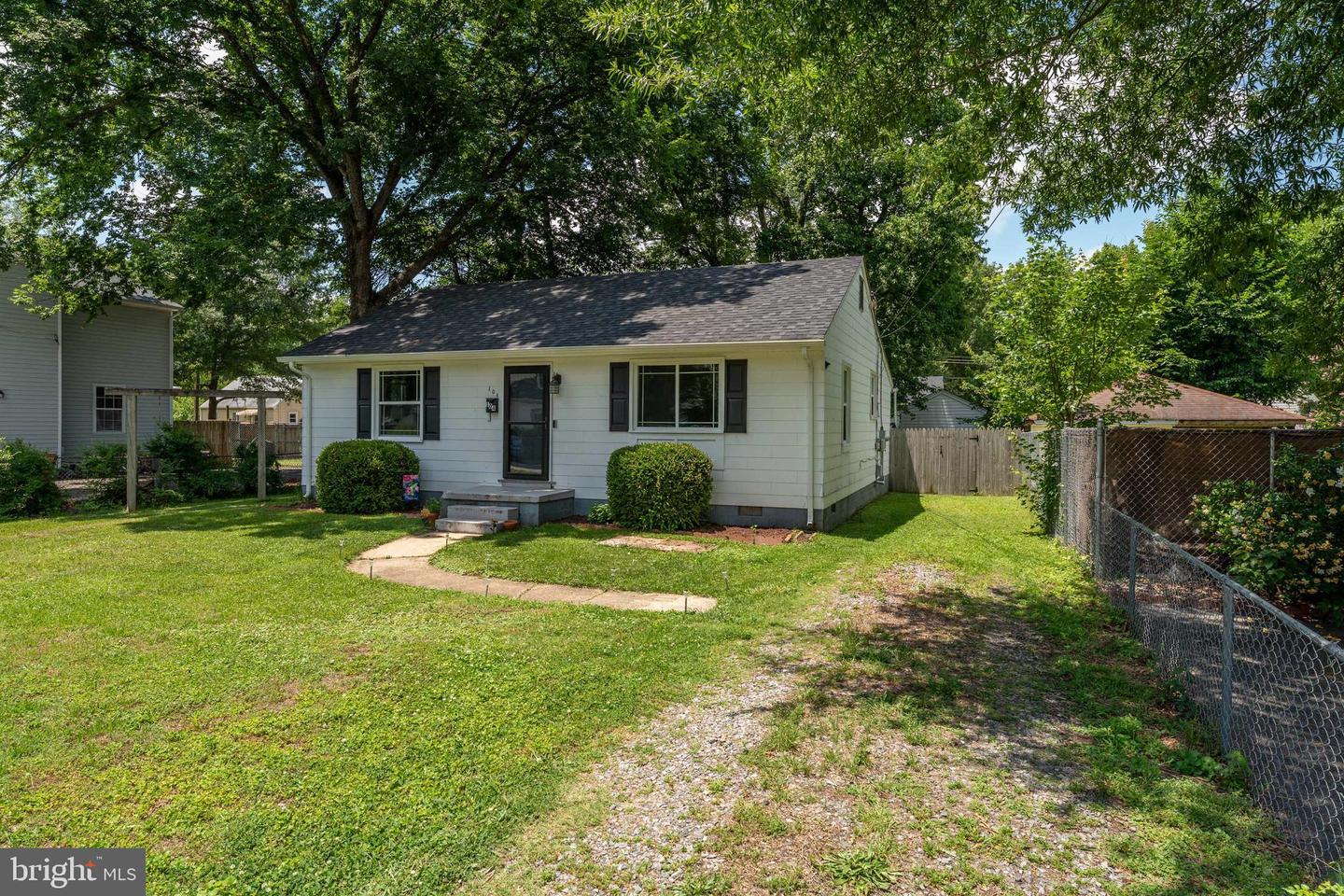 104 N BEECH AVE, HIGHLAND SPRINGS, Virginia 23075, 3 Bedrooms Bedrooms, ,1 BathroomBathrooms,Residential,For sale,104 N BEECH AVE,VAHN2000958 MLS # VAHN2000958